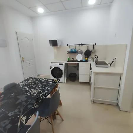 Apartment Red